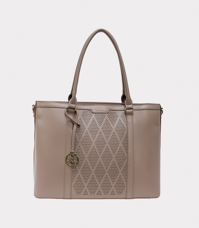 carteras-tote-con-troquelado-laser-romboidal