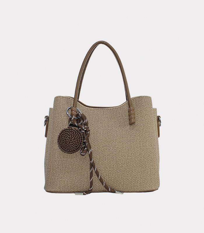 cartera-mediana-elegante-mujer-peru